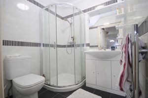 Photo 9- click for photo gallery